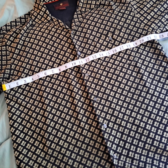 TOSCANO 100% silk casual button up - Picture 4 of 7